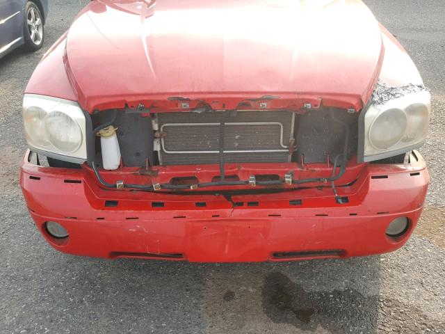 1D7HE52K45S179113 - 2005 DODGE DAKOTA LAR RED photo 9