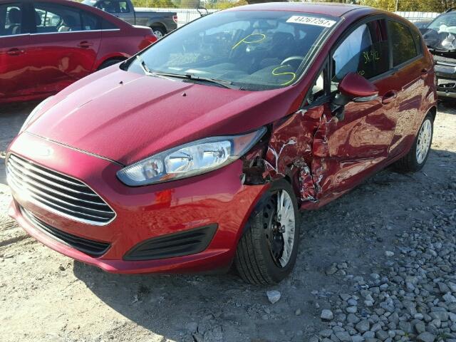 3FADP4EJ8EM101223 - 2014 FORD FIESTA SE RED photo 2