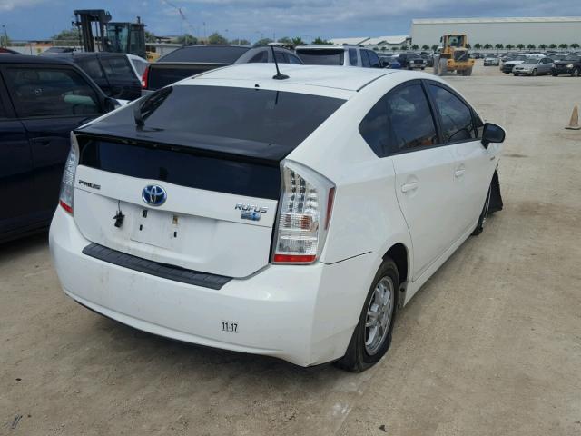 JTDKN3DU3A5163092 - 2010 TOYOTA PRIUS WHITE photo 4