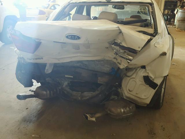 KNAGE224495357903 - 2009 KIA OPTIMA LX WHITE photo 9