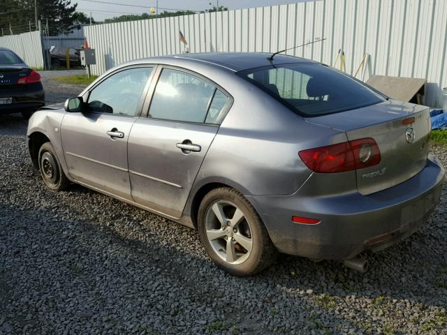 JM1BK32G061511130 - 2006 MAZDA 3 I GRAY photo 3