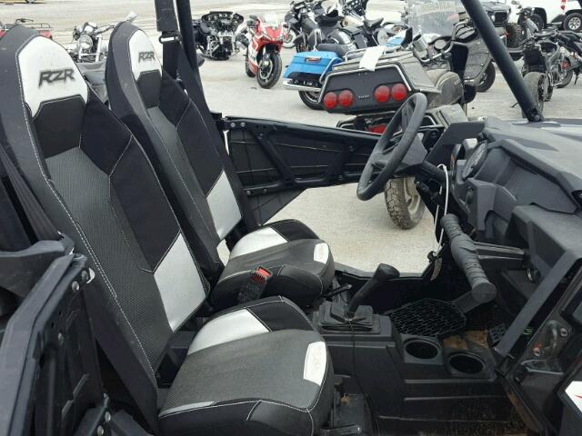 4XAVCE878HB686808 - 2017 POLARIS RZR 4 900 BLACK photo 5