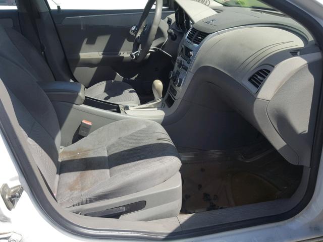 1G1ZA5E00AF165483 - 2010 CHEVROLET MALIBU LS 白色 照片 5