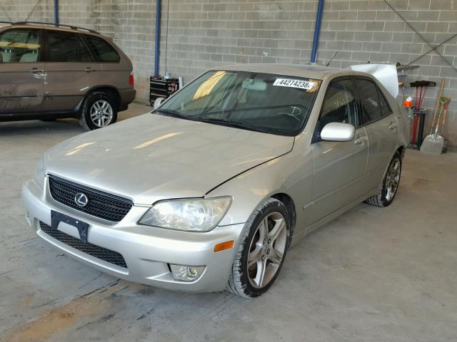 JTHBD192830065947 - 2003 LEXUS IS 300 SILVER photo 2