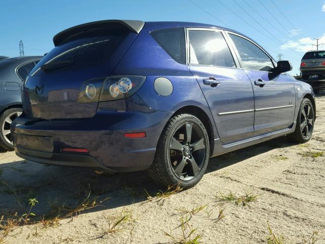 JM1BK344761472359 - 2006 MAZDA 3 HATCHBAC BLUE photo 4