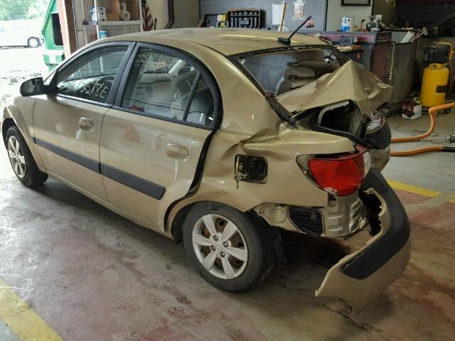 KNADE223796460964 - 2009 KIA RIO BASE GOLD photo 3