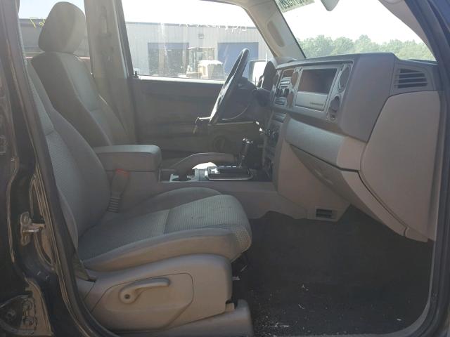 1J8HG48P67C621011 - 2007 JEEP COMMANDER Qara foto 5
