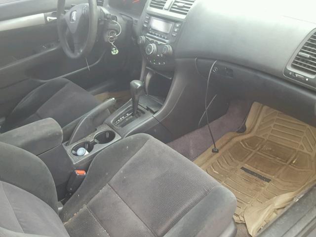 1HGCM72515A022370 - 2005 HONDA ACCORD LX GRAY photo 5