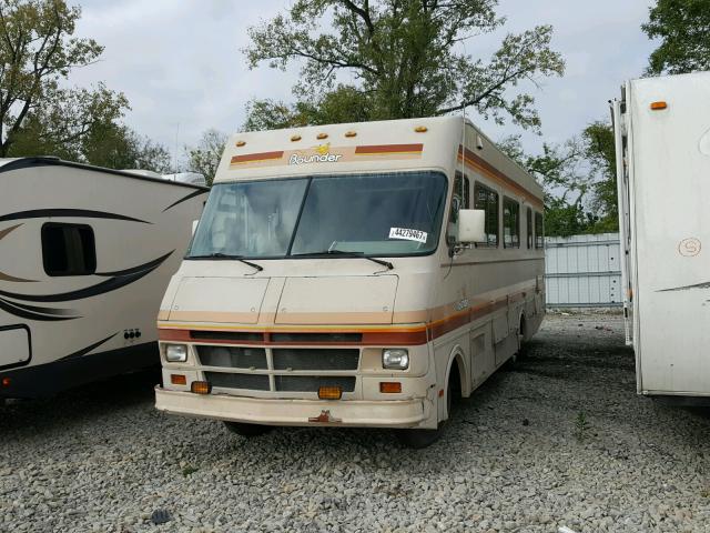 1GBKP37W4K3316930 - 1989 CHEVROLET FLEETWOOD TAN photo 2