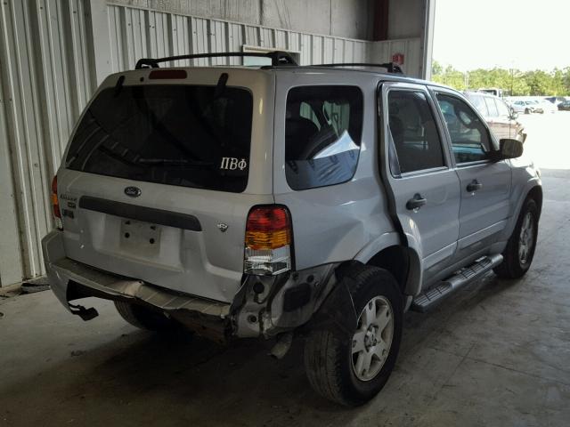 1FMYU031X7KC07114 - 2007 FORD ESCAPE SILVER photo 4