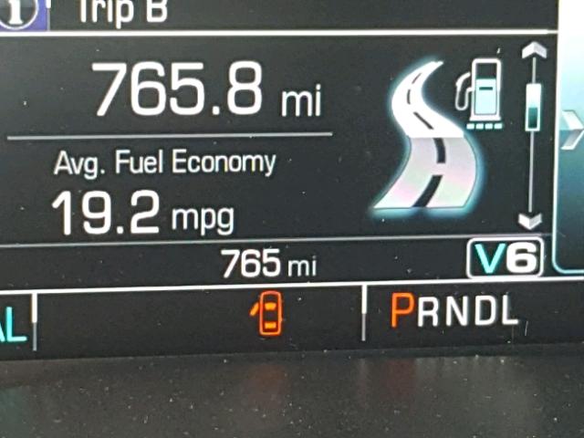 1GCHTCEN5J1138905 - 2018 CHEVROLET COLORADO L RED photo 8