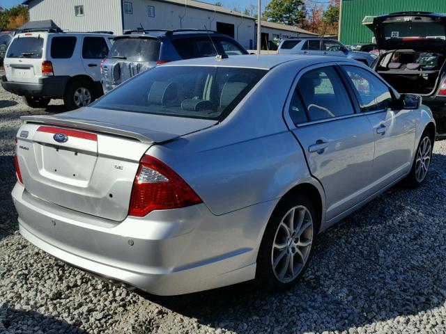 3FAHP0HA6CR127230 - 2012 FORD FUSION SE SILVER photo 4