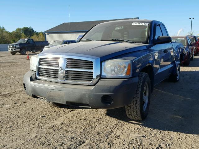 1D7HE22K06S691354 - 2006 DODGE DAKOTA BLUE photo 2