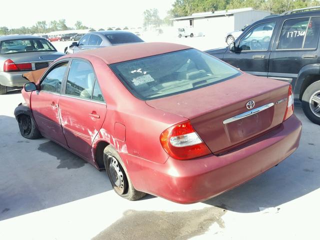 4T1BE32K13U179796 - 2003 TOYOTA CAMRY LE RED photo 3