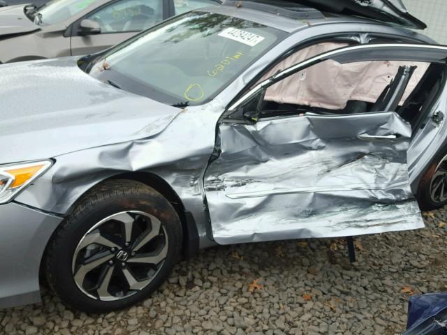 1HGCR2F85HA015368 - 2017 HONDA ACCORD EXL SILVER photo 9