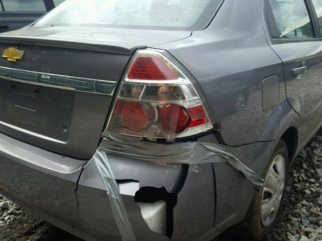 KL1TD5DE0AB094656 - 2010 CHEVROLET AVEO LS GRAY photo 9