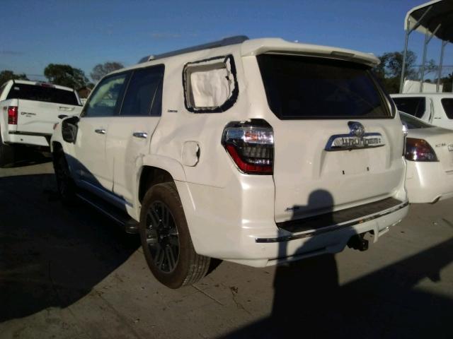 JTEBU5JR2G5370950 - 2016 TOYOTA 4RUNNER SR WHITE photo 3