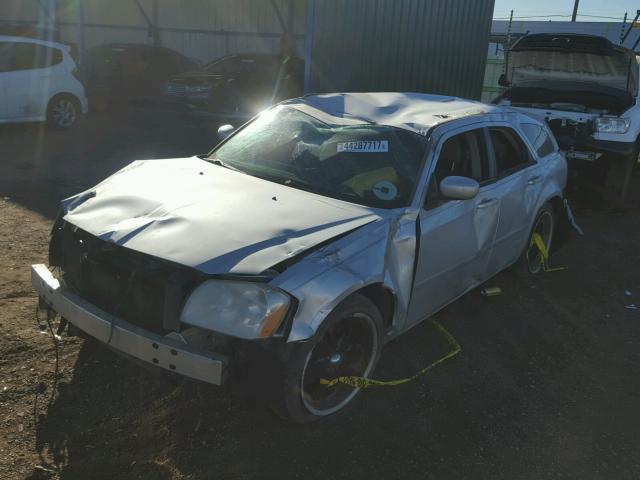 2D4FV47V87H794209 - 2007 DODGE MAGNUM SXT SILVER photo 2