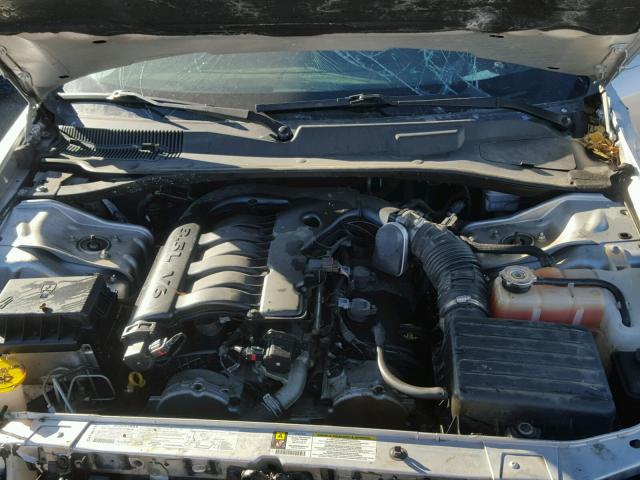 2D4FV47V87H794209 - 2007 DODGE MAGNUM SXT SILVER photo 7