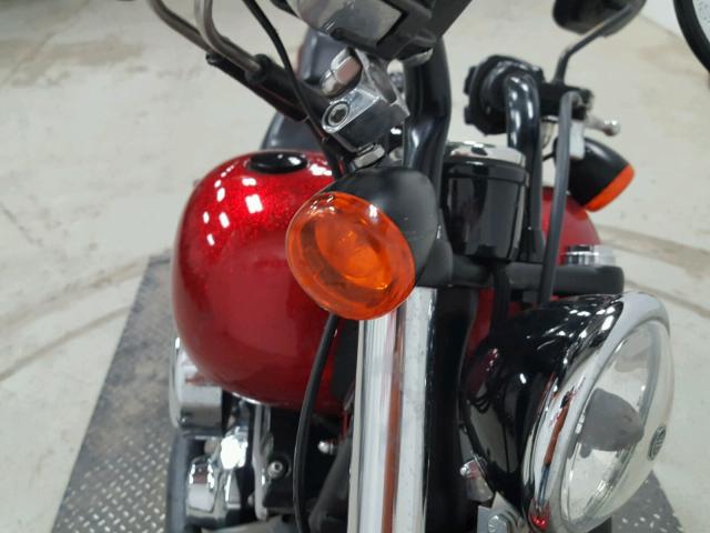 1HD1JPV16DB029166 - 2013 HARLEY-DAVIDSON FXS RED photo 19