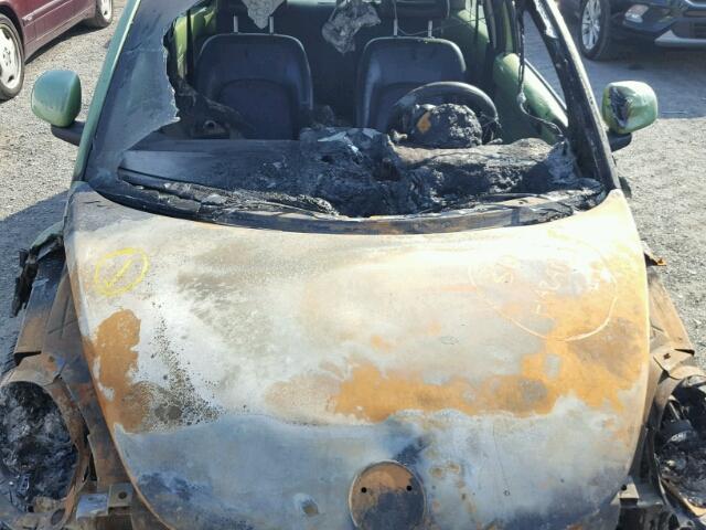 3VWCC21C9XM444751 - 1999 VOLKSWAGEN NEW BEETLE 绿色 照片 9