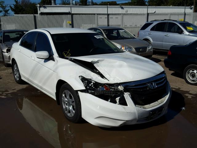 1HGCP2F4XCA174270 - 2012 HONDA ACCORD LXP WHITE photo 1