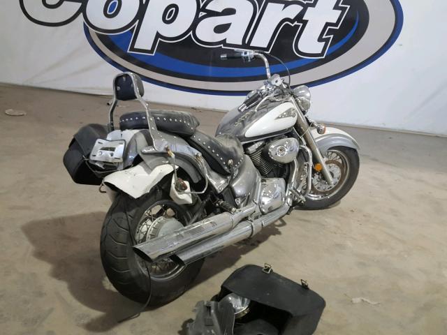 JS1VS54A132104323 - 2003 SUZUKI VL800 SILVER photo 4