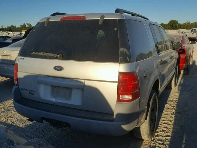 1FMZU62E92UB07370 - 2002 FORD EXPLORER X SILVER photo 4