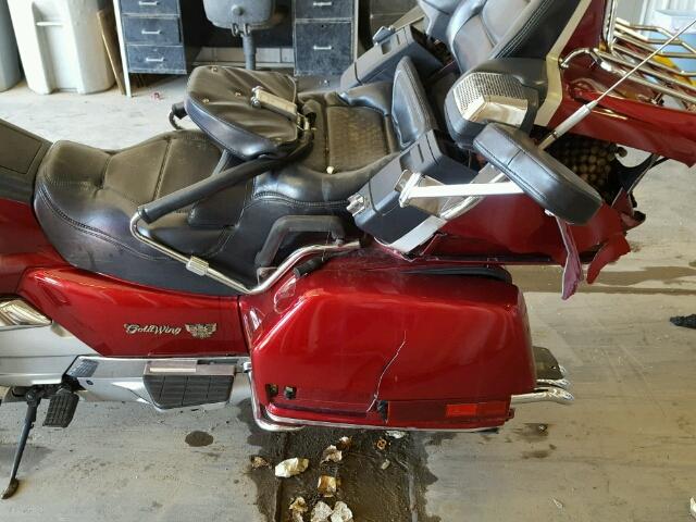 1HFSC2207PA501468 - 1993 HONDA GL1500 RED photo 10