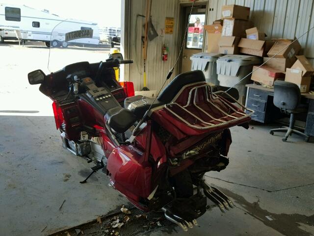 1HFSC2207PA501468 - 1993 HONDA GL1500 RED photo 3