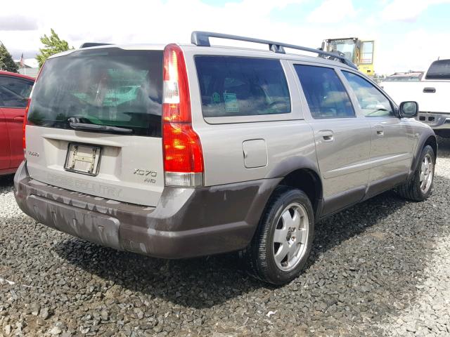 YV1SZ59H141140444 - 2004 VOLVO XC70 GOLD photo 4