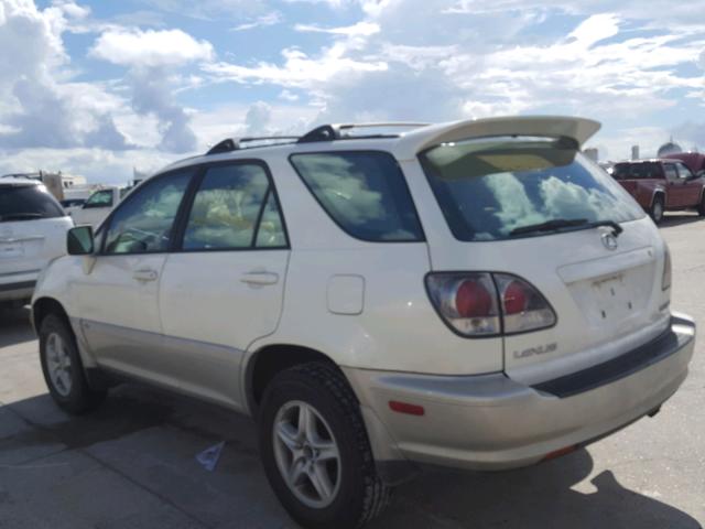 JTJGF10U330158470 - 2003 LEXUS RX 300 WHITE photo 3