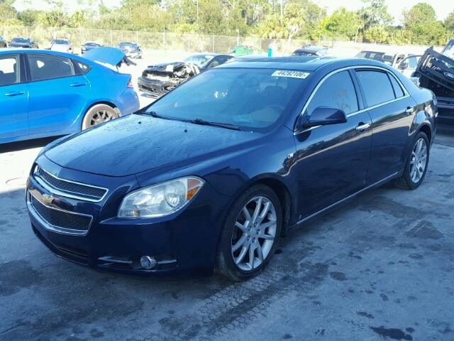 1G1ZK577684206471 - 2008 CHEVROLET MALIBU LTZ BLUE photo 2