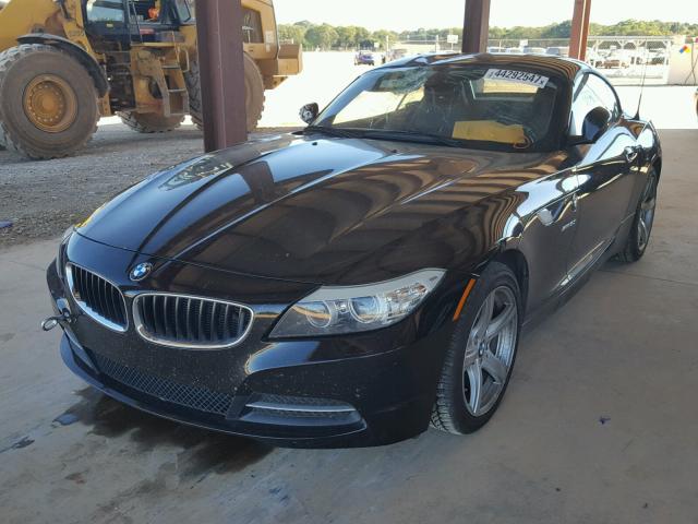 WBALM5C59BE379962 - 2011 BMW Z4 BLACK photo 2