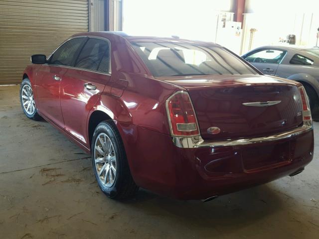 2C3CA5CGXBH529913 - 2011 CHRYSLER 300 LIMITE RED photo 3