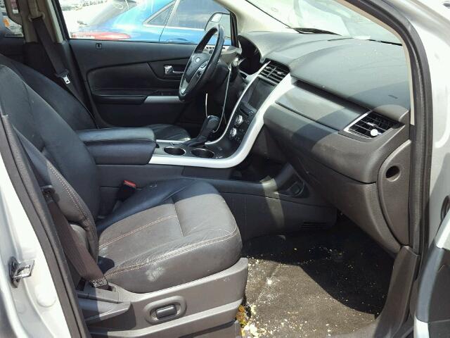 2FMDK3JC3CBA94718 - 2012 FORD EDGE SEL SILVER photo 5