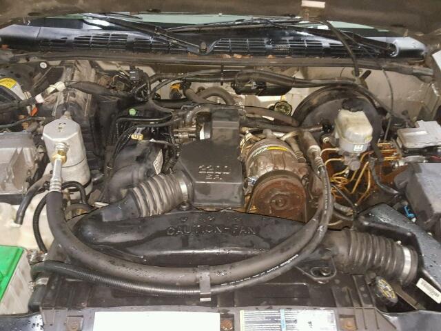 1GTCS145428139409 - 2002 GMC SONOMA SILVER photo 7