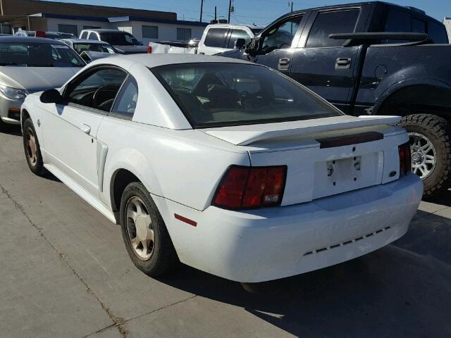 1FAFP4044XF128657 - 1999 FORD MUSTANG WHITE photo 3