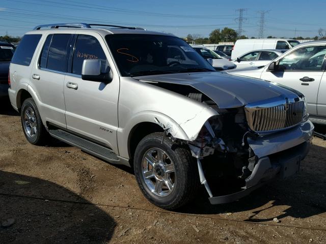 5LMEU88H25ZJ17982 - 2005 LINCOLN AVIATOR SILVER photo 1