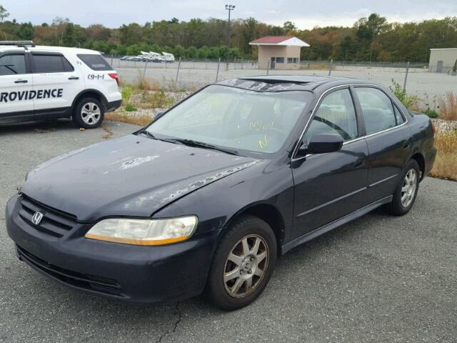 1HGCG66822A158248 - 2002 HONDA ACCORD BLACK photo 2