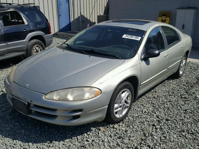 2B3HD46R9YH203837 - 2000 DODGE INTREPID BEIGE photo 2