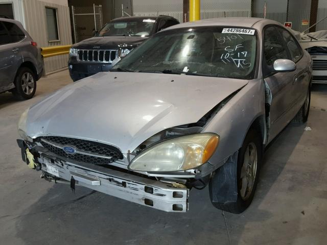 1FAFP53U83G155401 - 2003 FORD TAURUS SE SILVER photo 2