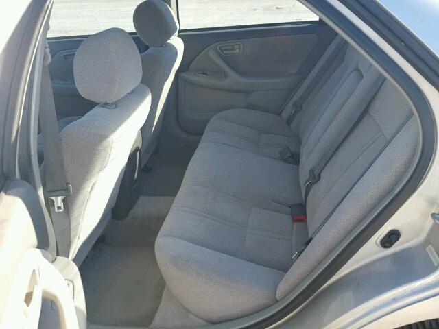 4T1BF22K81U119101 - 2001 TOYOTA CAMRY LE ვერცხლისფერი ფოტო 6