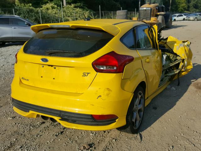 1FADP3L98HL318117 - 2017 FORD FOCUS ST YELLOW photo 4