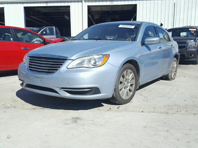 1C3CCBAB6DN686669 - 2013 CHRYSLER 200 LX BLUE photo 2