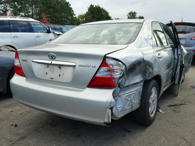 4T1BE32K52U104792 - 2002 TOYOTA CAMRY LE SILVER photo 4