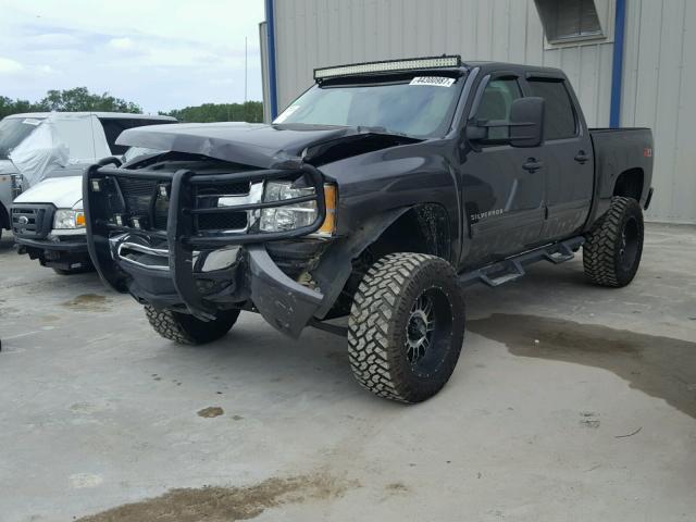 3GCRKSE39AG241049 - 2010 CHEVROLET SILVERADO GRAY photo 2