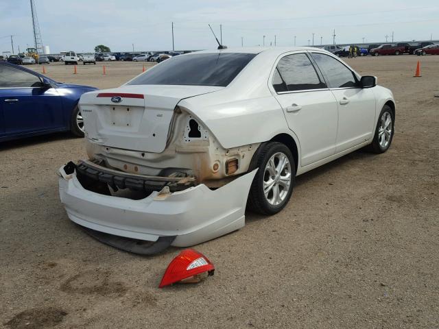 3FAHP0HA5CR395816 - 2012 FORD FUSION SE WHITE photo 4