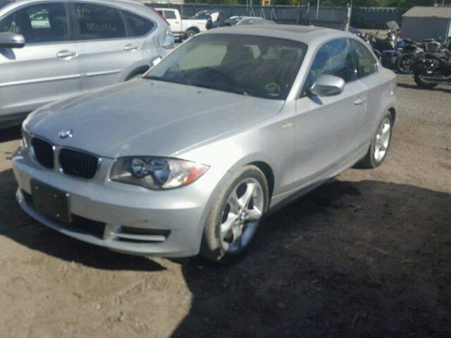 WBAUP7C5XBVK78954 - 2011 BMW 128 SILVER photo 2