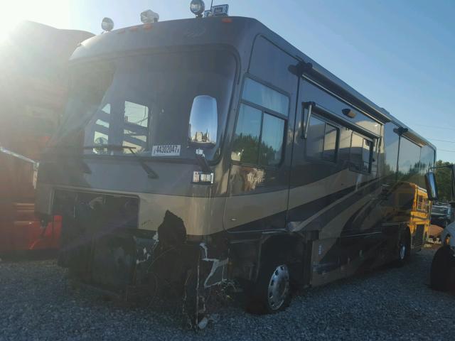 1RF43564152034145 - 2005 ROADMASTER RAIL MONOCOQUE BROWN photo 2